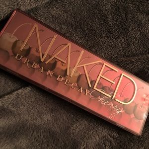 Naked Urban Decay Cherry palette